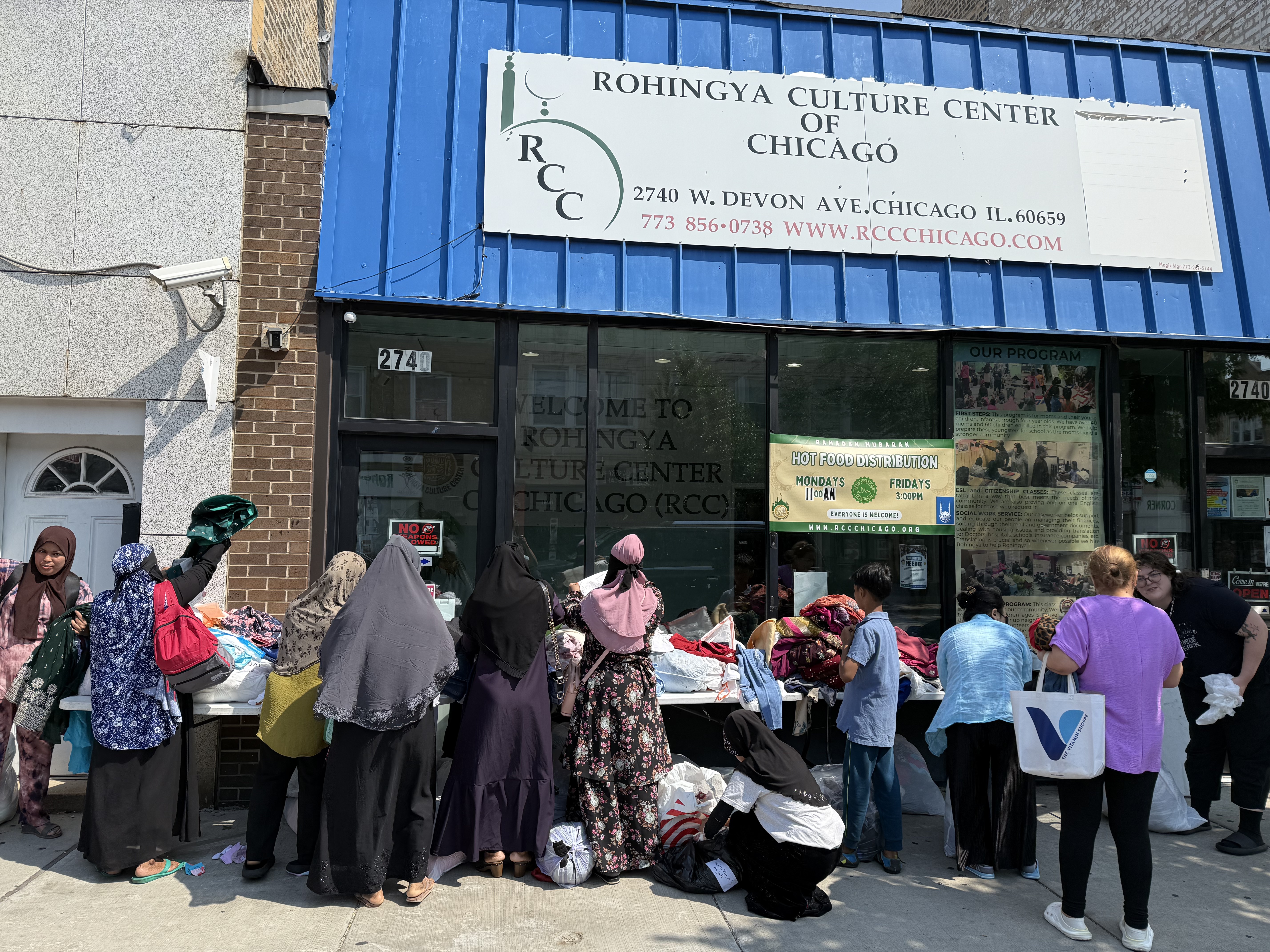 Refugee clothing drive supported by H.E.R.O. and Project Dunya